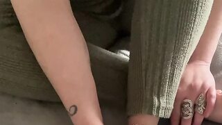 8 Minutes of Pure Happiness in Front of My Beautiful Feet