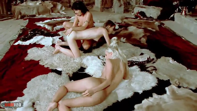 Medieval lesbians in hardcore anal trio