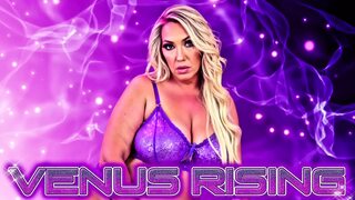 MILFs Duck Gardener in Threesome