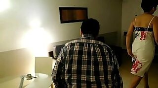 My friend's milf does not stop fucking guys, the parties and orgies that are held are incredible