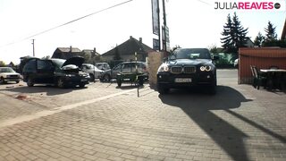 Sexy bitch spreads legs as lover licks her pussy and gets fingered