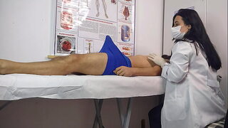 Doctor's cock🍆 faces the nurse