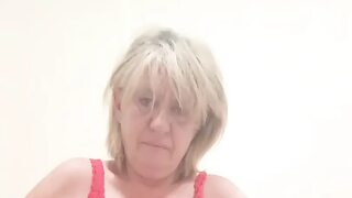 I HAVE A CHUS SUCKER FOR