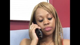 Annabelle and Melrose Foxxx Lick Each Other