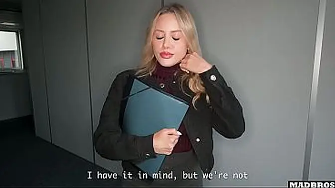 A Married French Realtor Agent Cheats On Her Husband And Gets Pounded Anal And DP To Close A Sale !!!