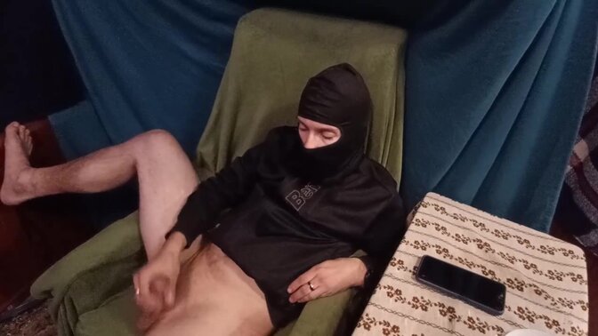 Acrobatic amateur wanks his cock in homemade video