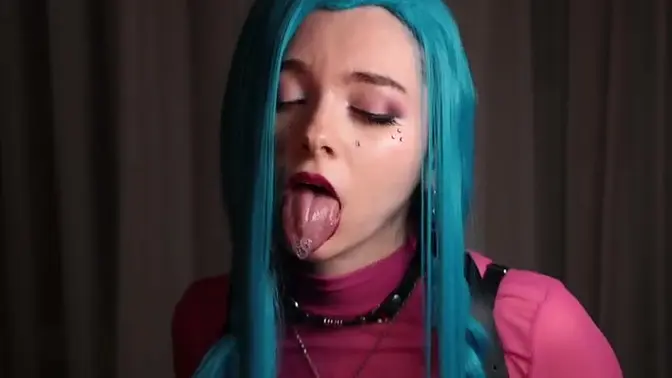 Ahegao doesn't leave Jinx's face