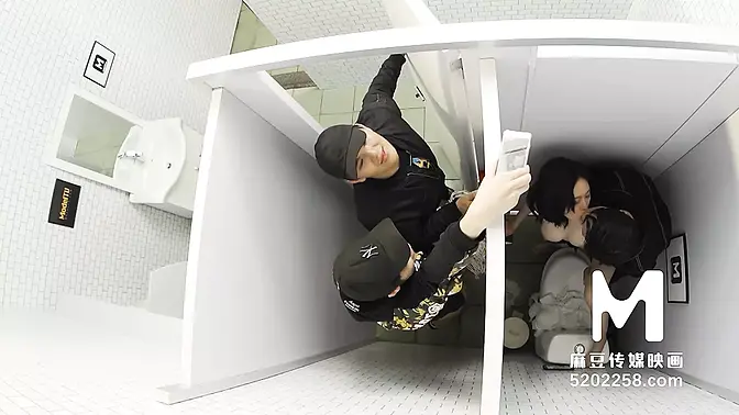 Amateur blonde with big tits gets wild anal pleasure