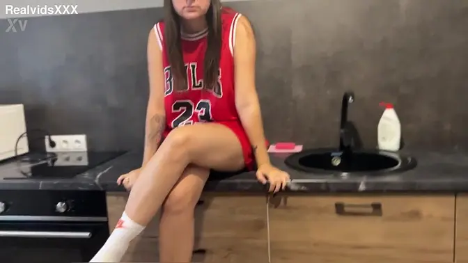 Amateur brunette gets her ass licked and fucked in kitchen POV