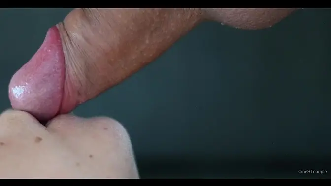 Amateur couple delivers best close-up oral creampie