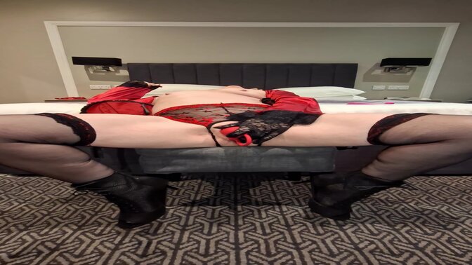 Amateur couple scenes loud and moaning squirting orgasm together