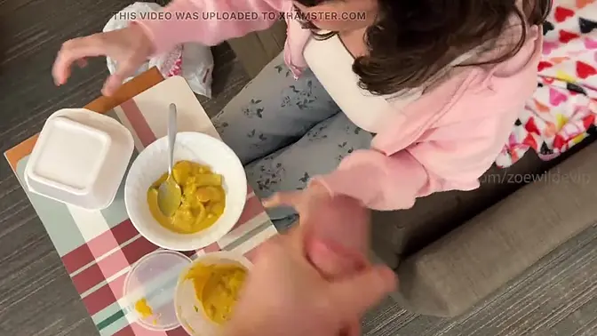 Amateur eats vegan Thai food while getting a huge facial cumshot