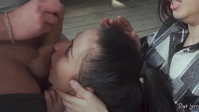 Amateur FFM threesome in public ends with cum kiss