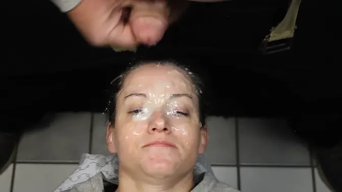 Amateur GF covered in huge facial cum loads