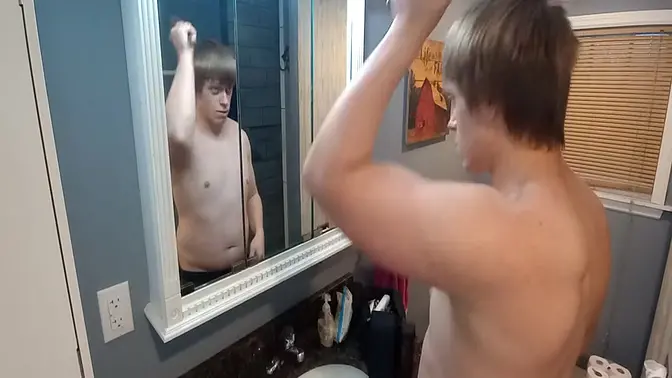 Amateur girl takes big dick in hotel shower