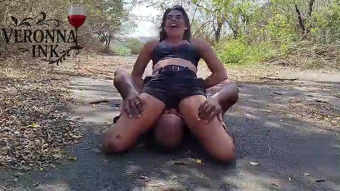 Amateur Latina security guard gets her uniform dirty with some naughty behavior.