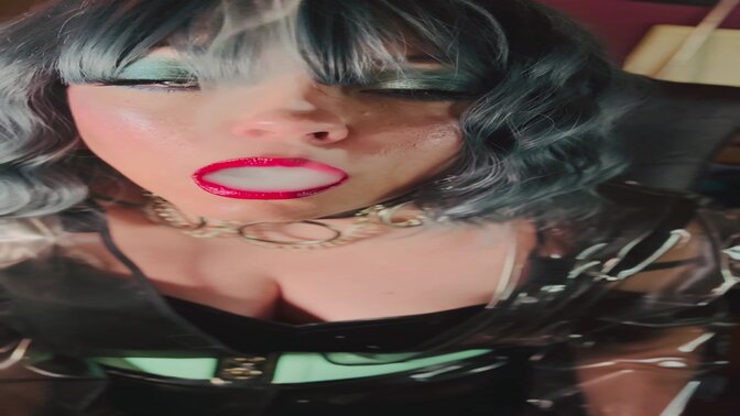 Amateur MILF gets seductive while smoking cigarettes