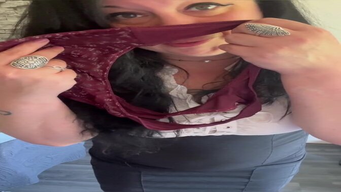 Amateur wife in thong gets humiliated by her dominant mistress