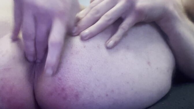 Anal toy brings pleasure to horny babe