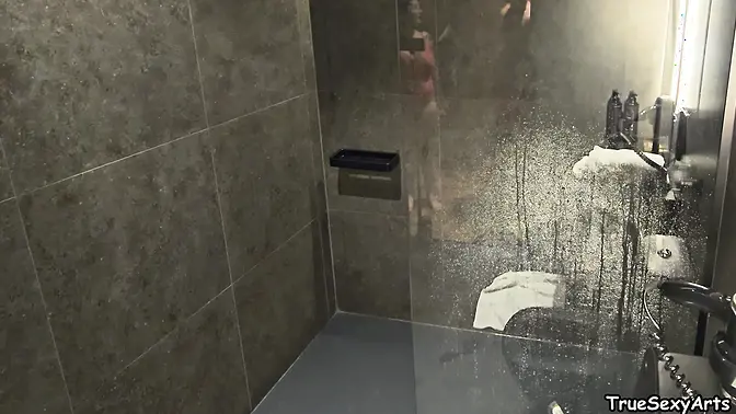 Argentinean hottie Lulita Star rides black BBC in 4K