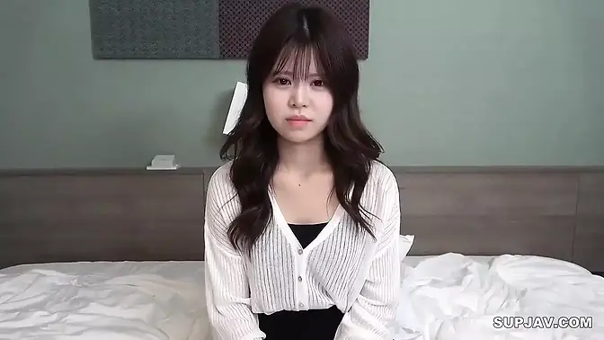 Asian Angel slut shows off her hot pussie