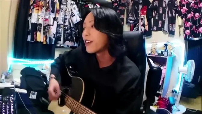 BDSM babe takes it in the ass