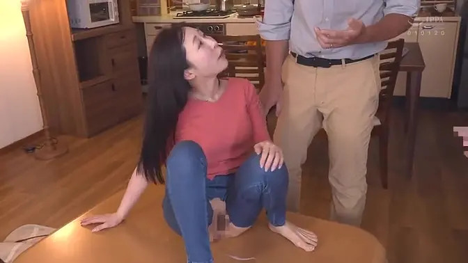 Beautiful women chat online for hot encounters