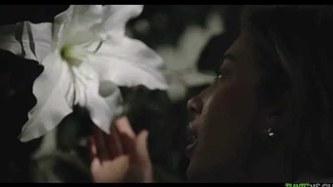 Bella Spark attacked by plant tentacles then deepthroat and extreme cumflated in her holes 