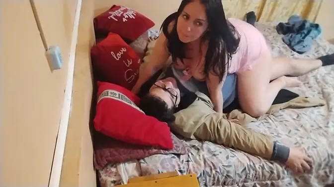 Big Ass BBW Teacher moans as Carpenter fucks her doggystyle