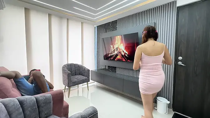 Big Ass Latina girlfriend swallows huge juicy cock