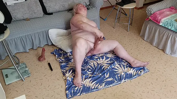 Big Ass MILF with Huge Tits Wearing Sex Toys