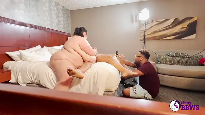 Big-Boobed BBW gets stuffed in her saggy tits by a cuckolded hubby