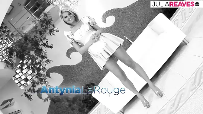 Big cock ride on sofa ends with hot blonde POV cumshot