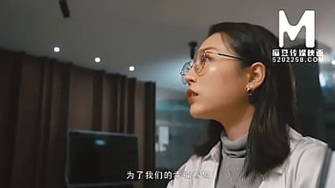 Big Dick Husband Dominates in Domestic Erotica