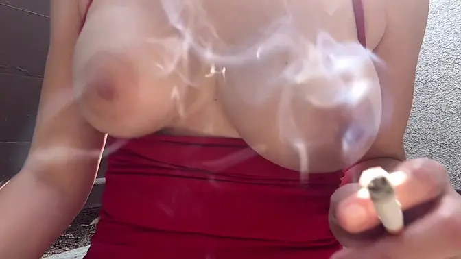 Big Tit MILF Artemisia Love shows off bouncing boobs while smoking
