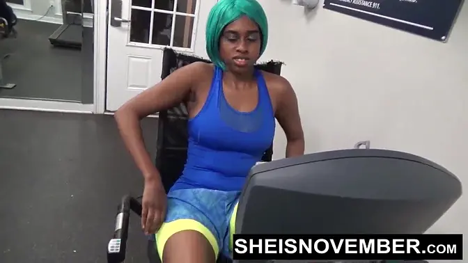 Big-Titted ebony babe gets fucked in public gym after exercise