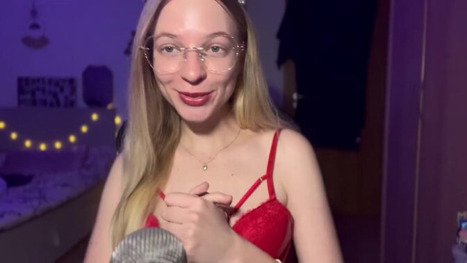 Bisexual guy gives sloppy blowjobs to both his girlfriend and boyfriend