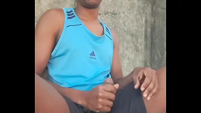 Black BBC gets a public handjob