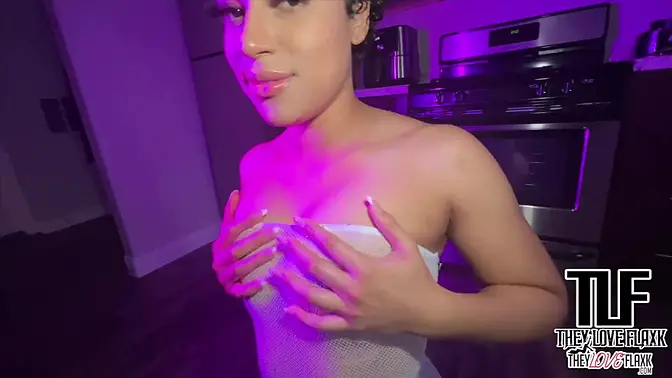 Black Diamond Banks goes deepthroat on BBC