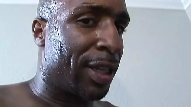 Black girl gets her pussy eaten for the first time