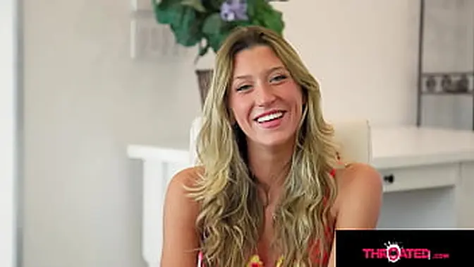 Blonde babe gets a sloppy deepthroat POV