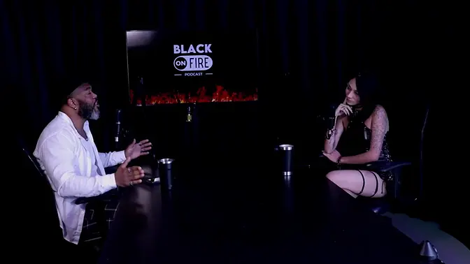 Blonde dominatrix humiliates small-dicked man in public