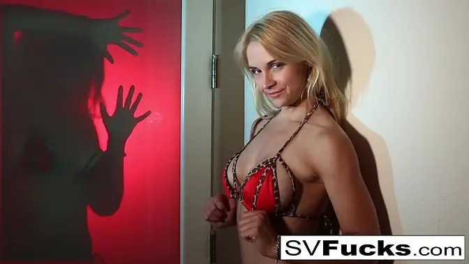 Blonde MILF Sarah toys with her wet pussy