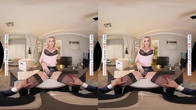 Blonde Slut gets a huge cock pounding in VR