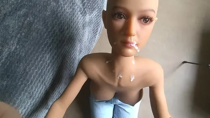 bold sexdoll get a big load of cum