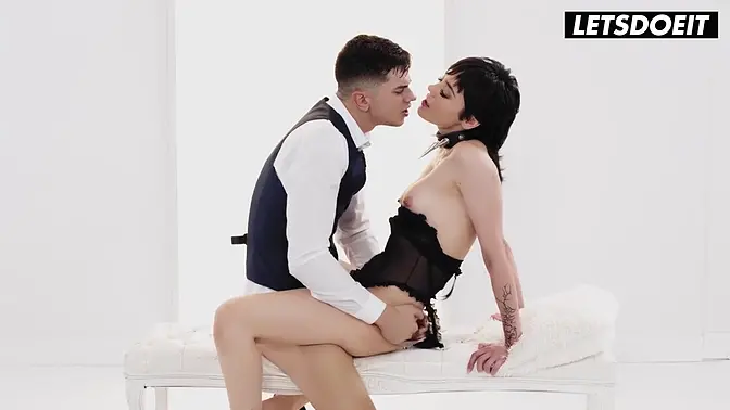 Bound beauty rides and sucks her lover hornyly