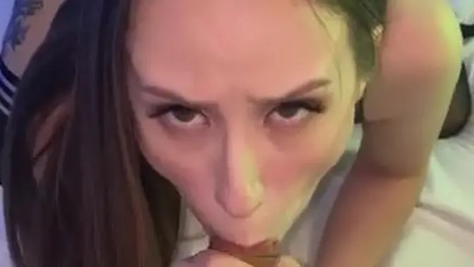 Brunette Jackie Hoff loves hardcore pussy pounding