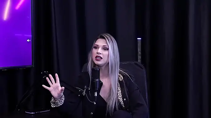 Busty Brazilian beauty Melody Antunes gets her pussy devoured