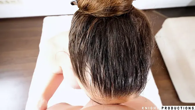 Busty brunette MILF Cathy Heaven gives deepthroat blowjob