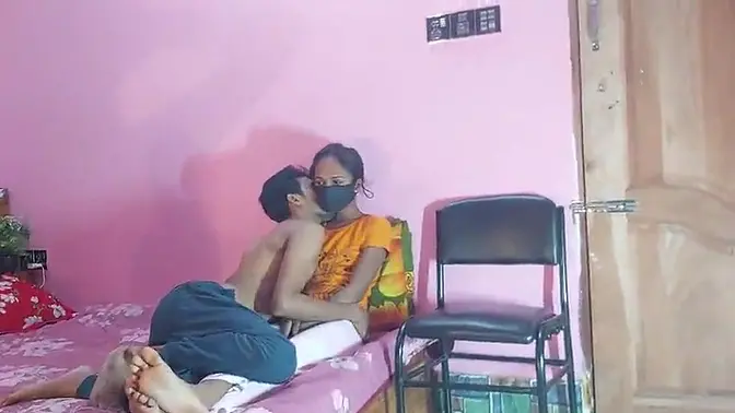 Busty girlfriend and skanky friends in stockings have a wild foursome